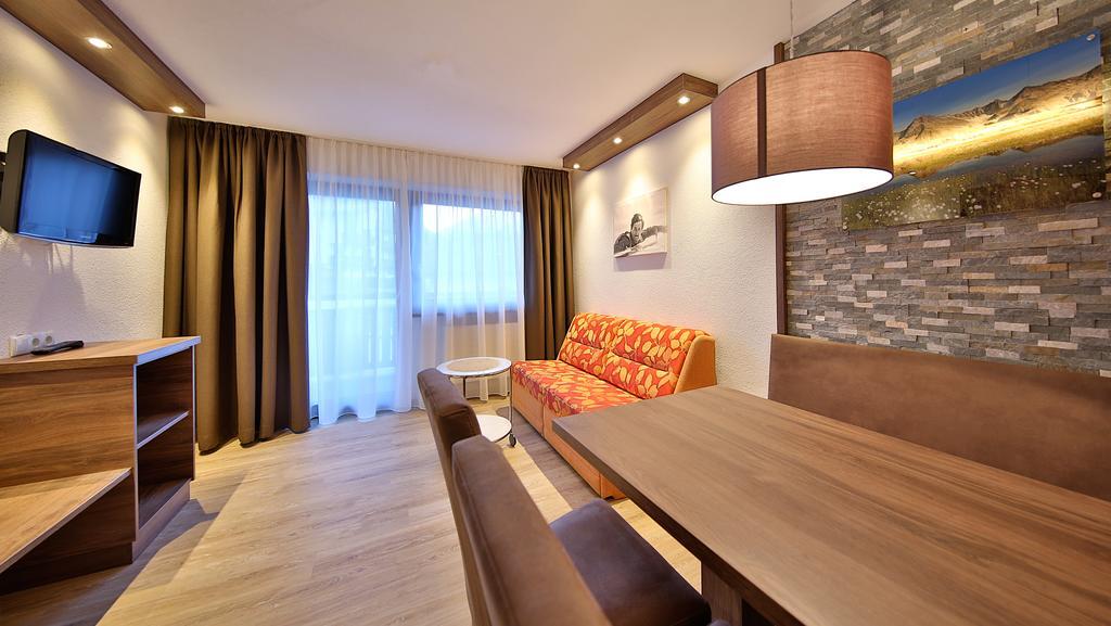 Hotel Garni Fiegl Sölden