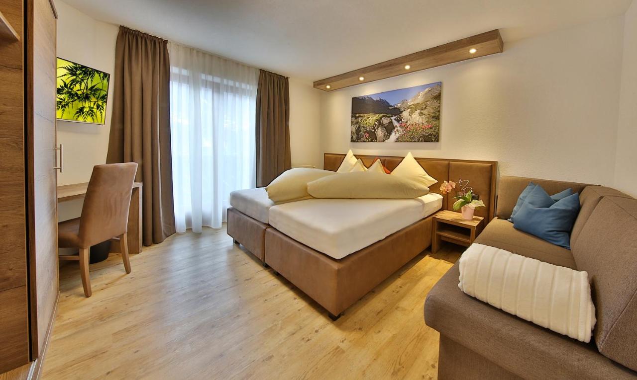 Hotel Garni Fiegl 3*