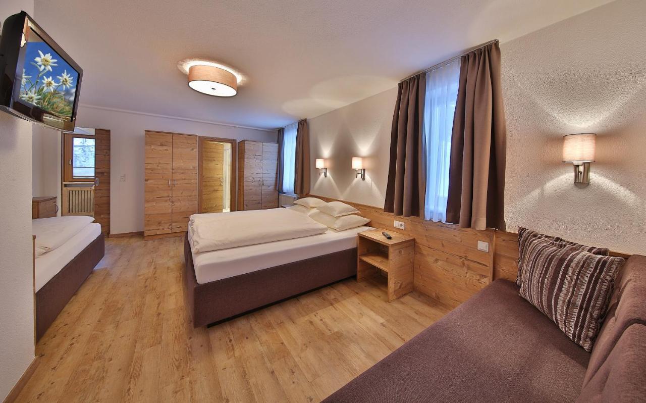Hotel Garni Fiegl Sölden